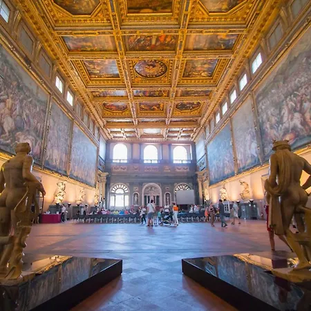 Casa Faenza At Most Historical Center With Lift !!! Florence