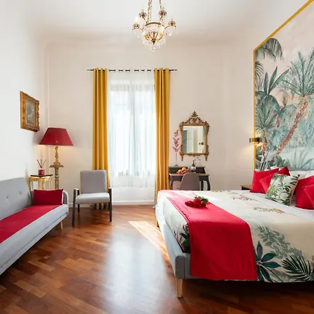 Casa Faenza At Most Historical Center With Lift !!! Guest house Florence