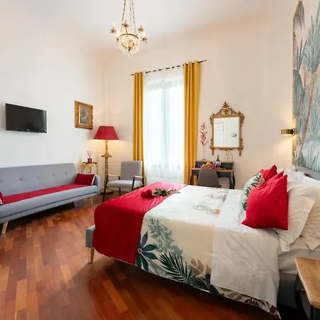 Casa Faenza At Most Historical Center With Lift !!! Guest house *